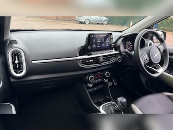 Used Kia Picanto 2024 for sale - 77039798: Photo