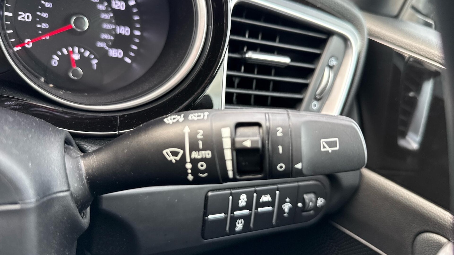 Used Kia Ceed 2025 for sale - 76714419: Photo 35