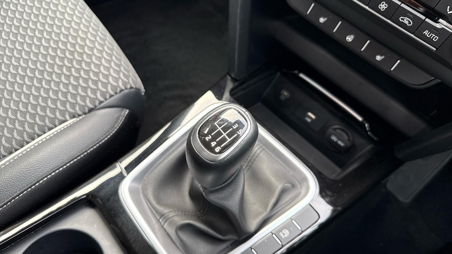 Used Kia Ceed 2025 for sale - 76714419: Photo 42