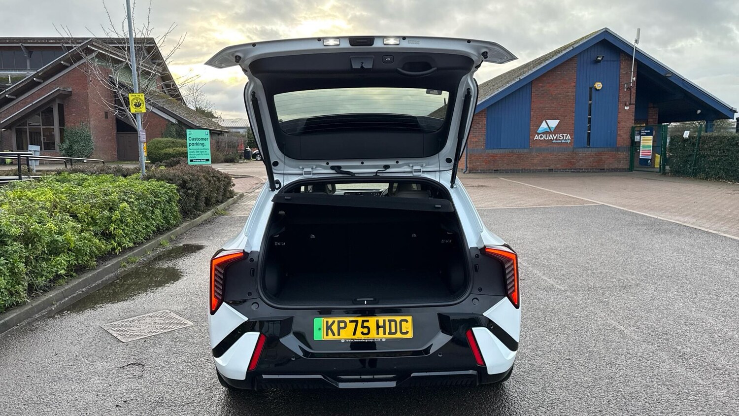 Used Kia EV4 2025 for sale - 77673004: Photo 8