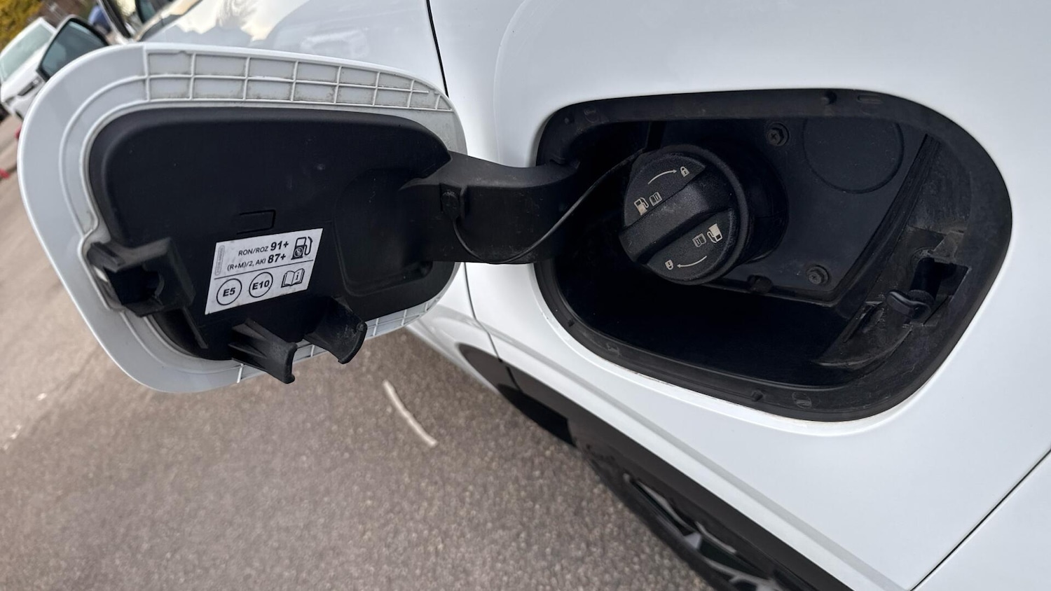 Used Kia Sportage 2023 for sale - 76389087: Photo 25