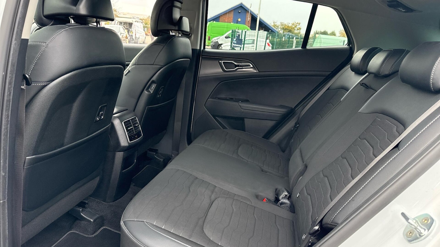 Used Kia Sportage 2023 for sale - 76389087: Photo 9