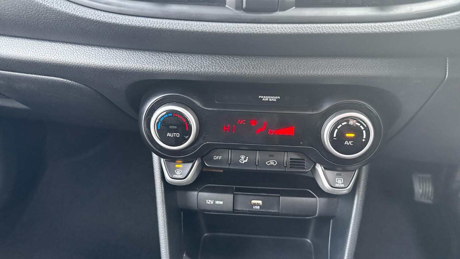 Used Kia Picanto 2022 for sale - 77673066: Photo 39