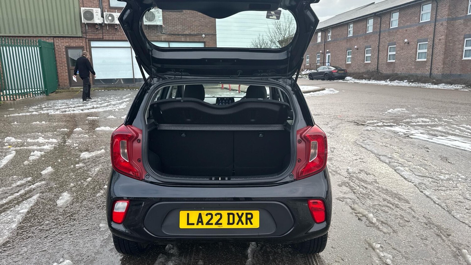 Used Kia Picanto 2022 for sale - 77673066: Photo 8