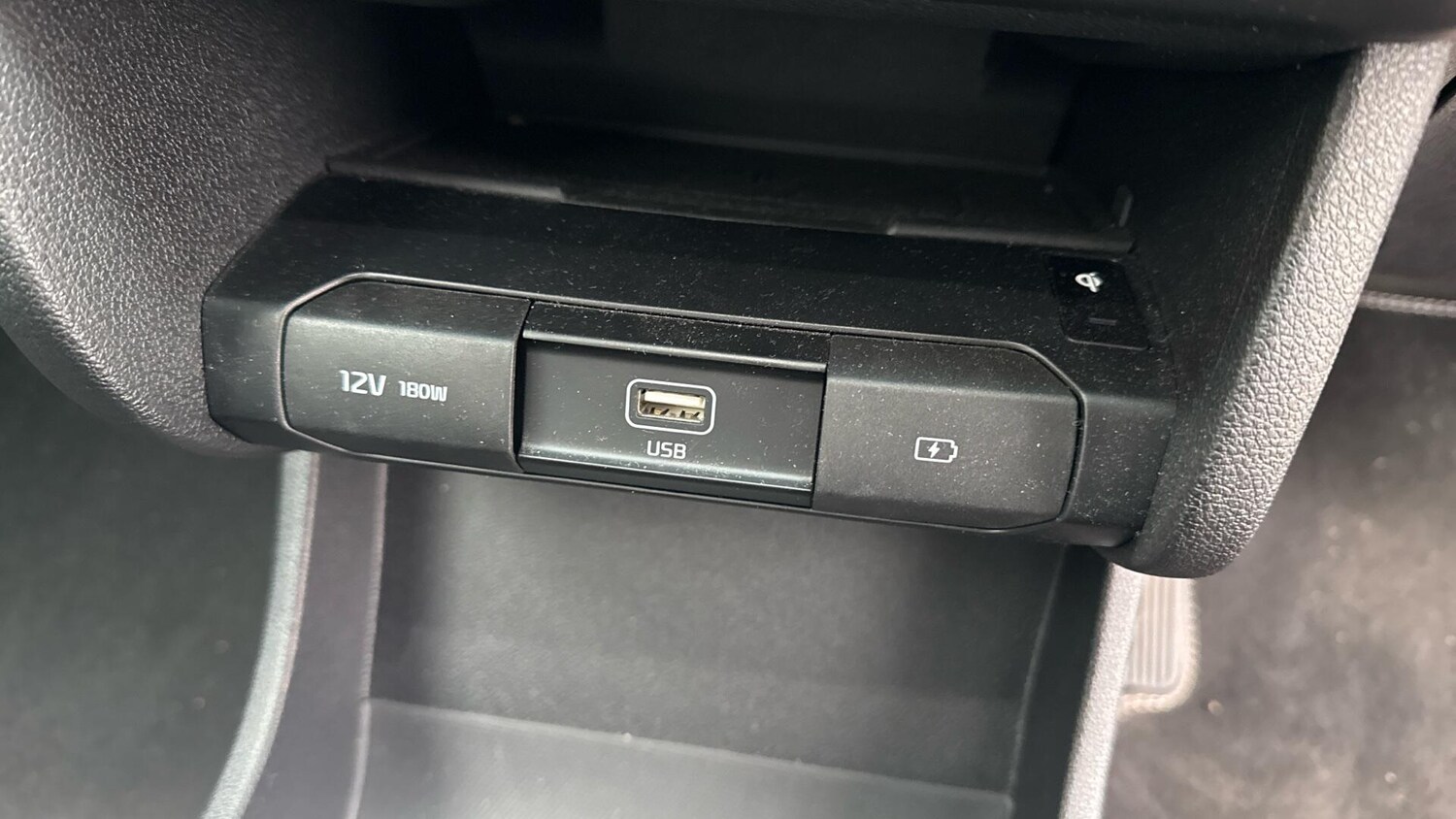 Used Kia Niro 2021 for sale - 77673136: Photo 31