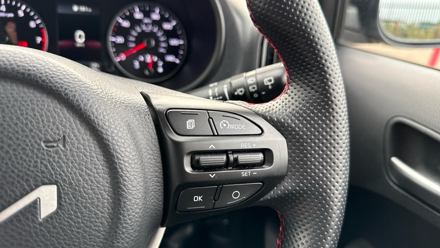 Used Kia Picanto 2022 for sale - 76398741: Photo 37