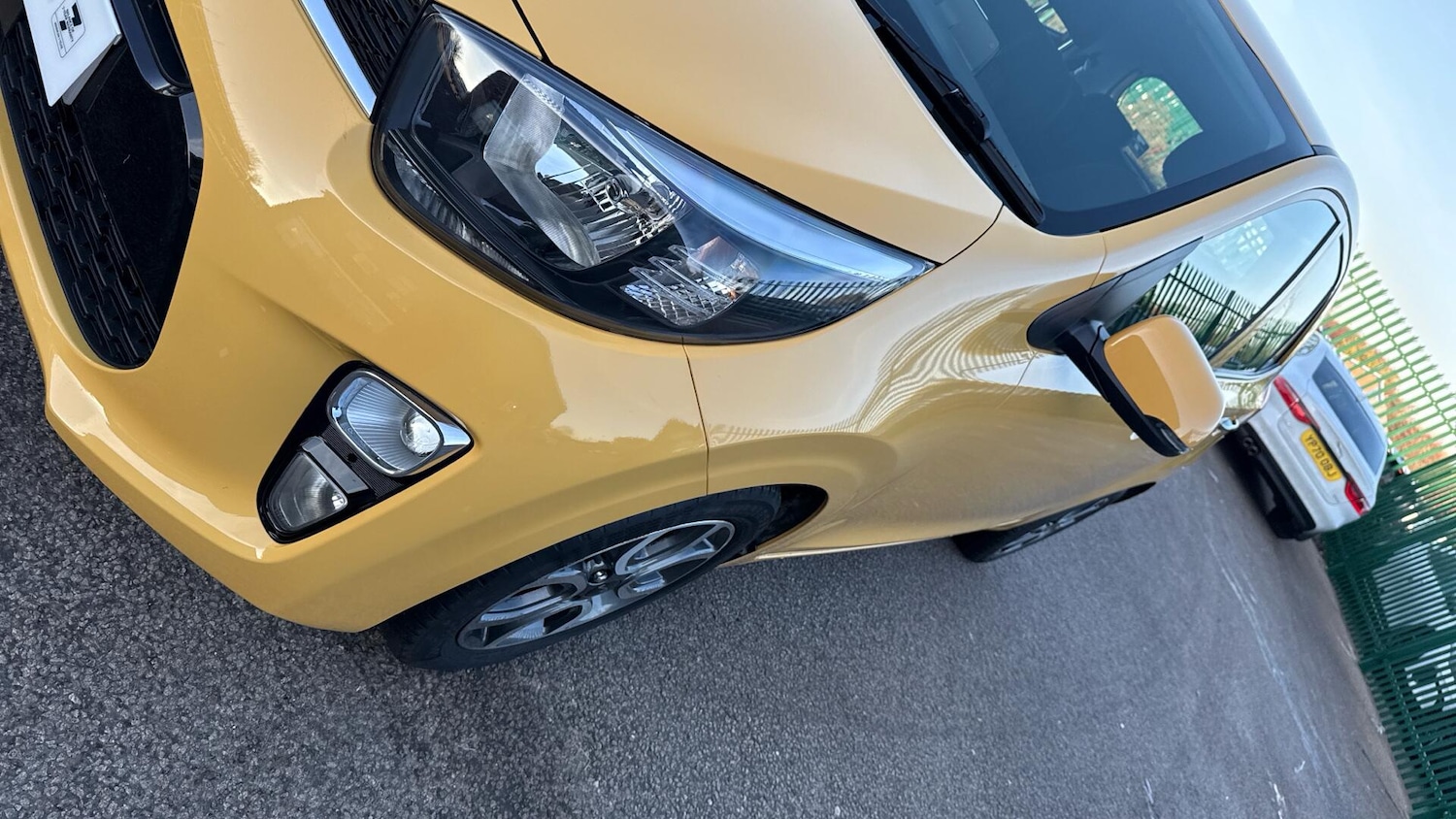 Used Kia Picanto 2021 for sale - 76701930: Photo 15