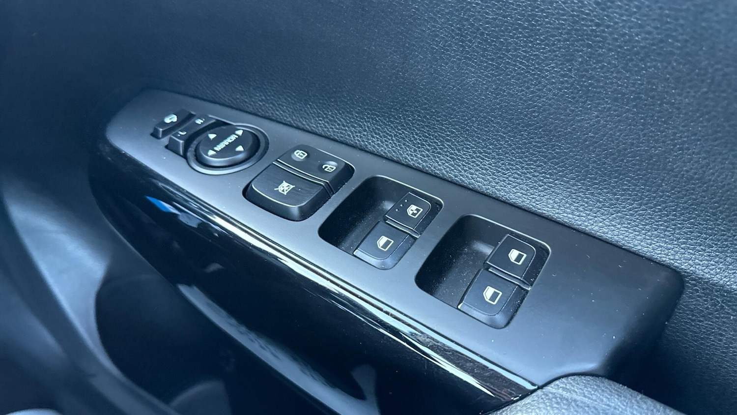 Used Kia Picanto 2021 for sale - 76701930: Photo 31