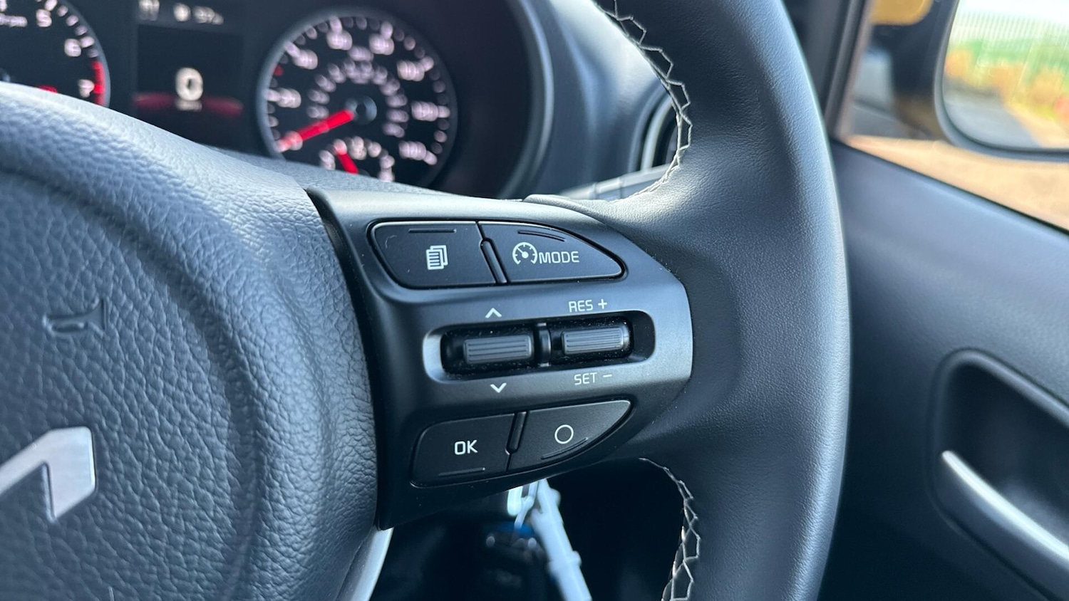 Used Kia Picanto 2021 for sale - 76701930: Photo 35