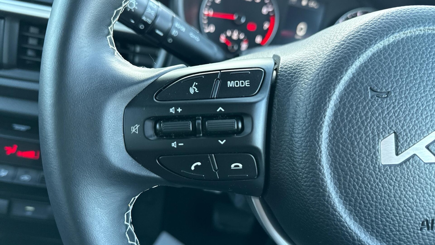 Used Kia Picanto 2021 for sale - 76701930: Photo 36