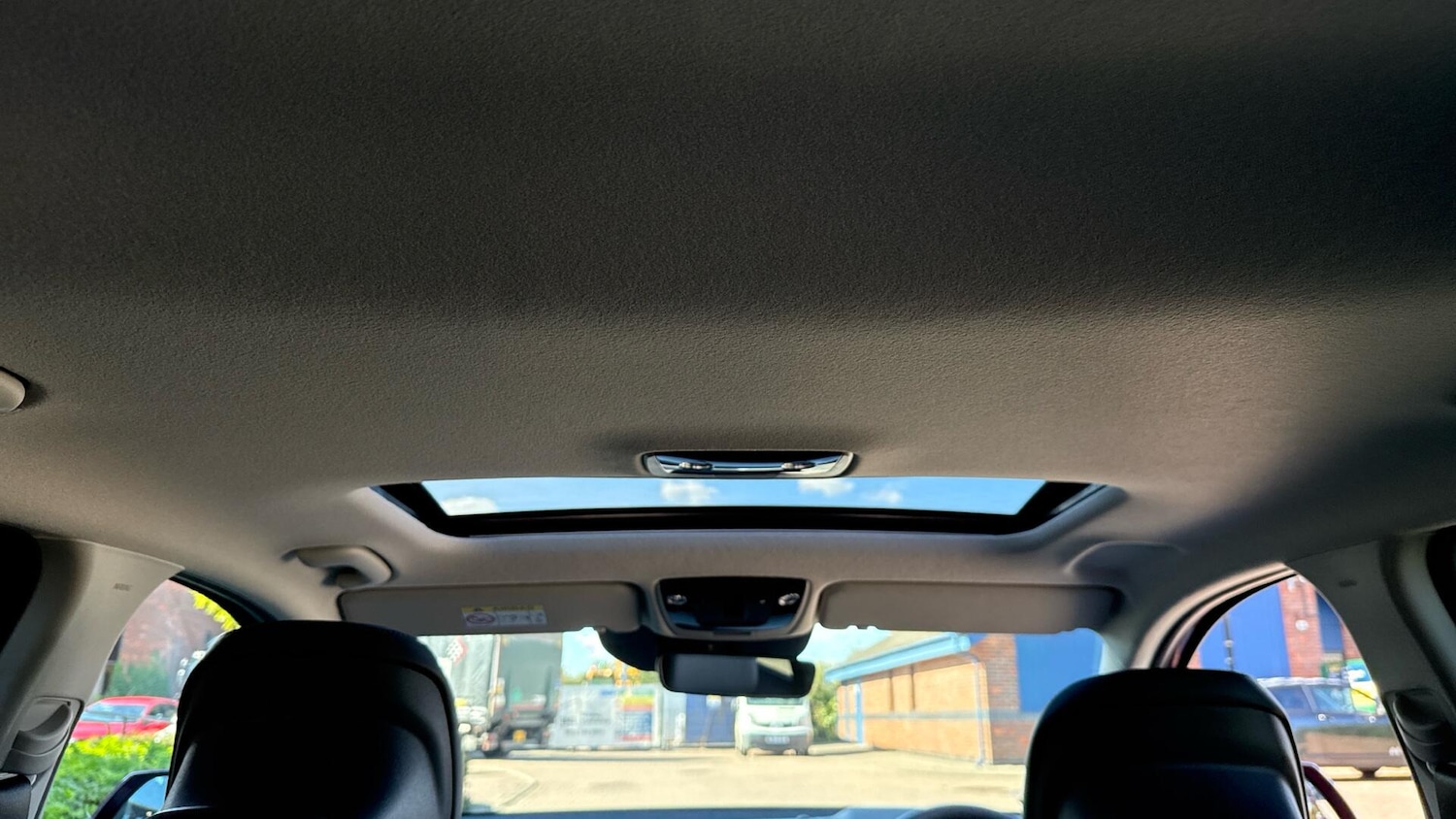 Used Kia Niro 2025 for sale - 76306787: Photo 11