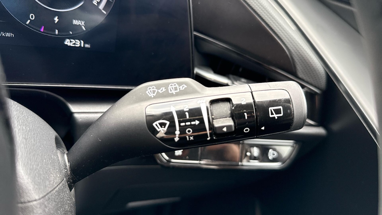 Used Kia Niro 2024 for sale - 76307769: Photo 35