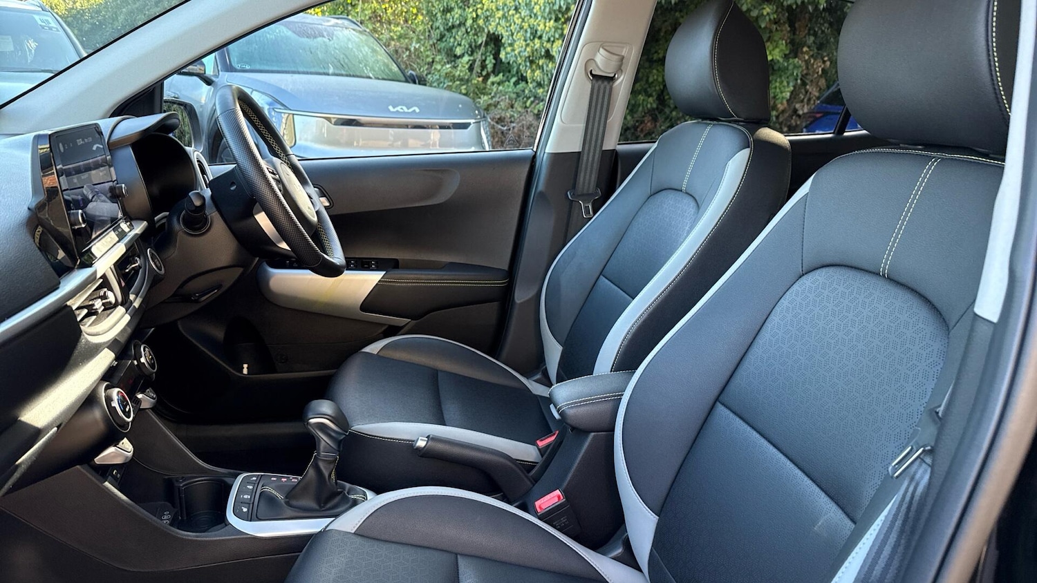 Used Kia Picanto 2023 for sale - 76371124: Photo 20