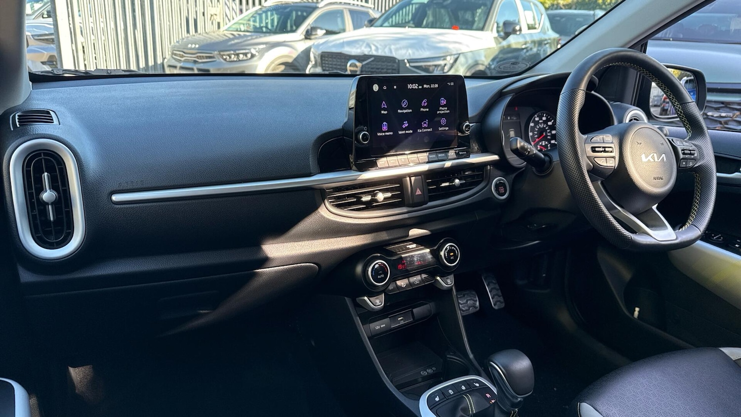 Used Kia Picanto 2023 for sale - 76371124: Photo 3