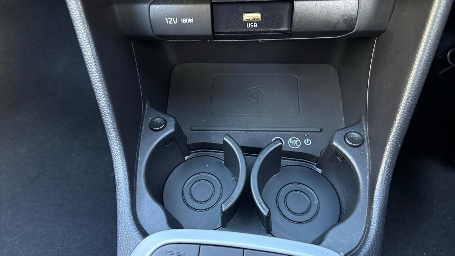 Used Kia Picanto 2023 for sale - 76371124: Photo 41