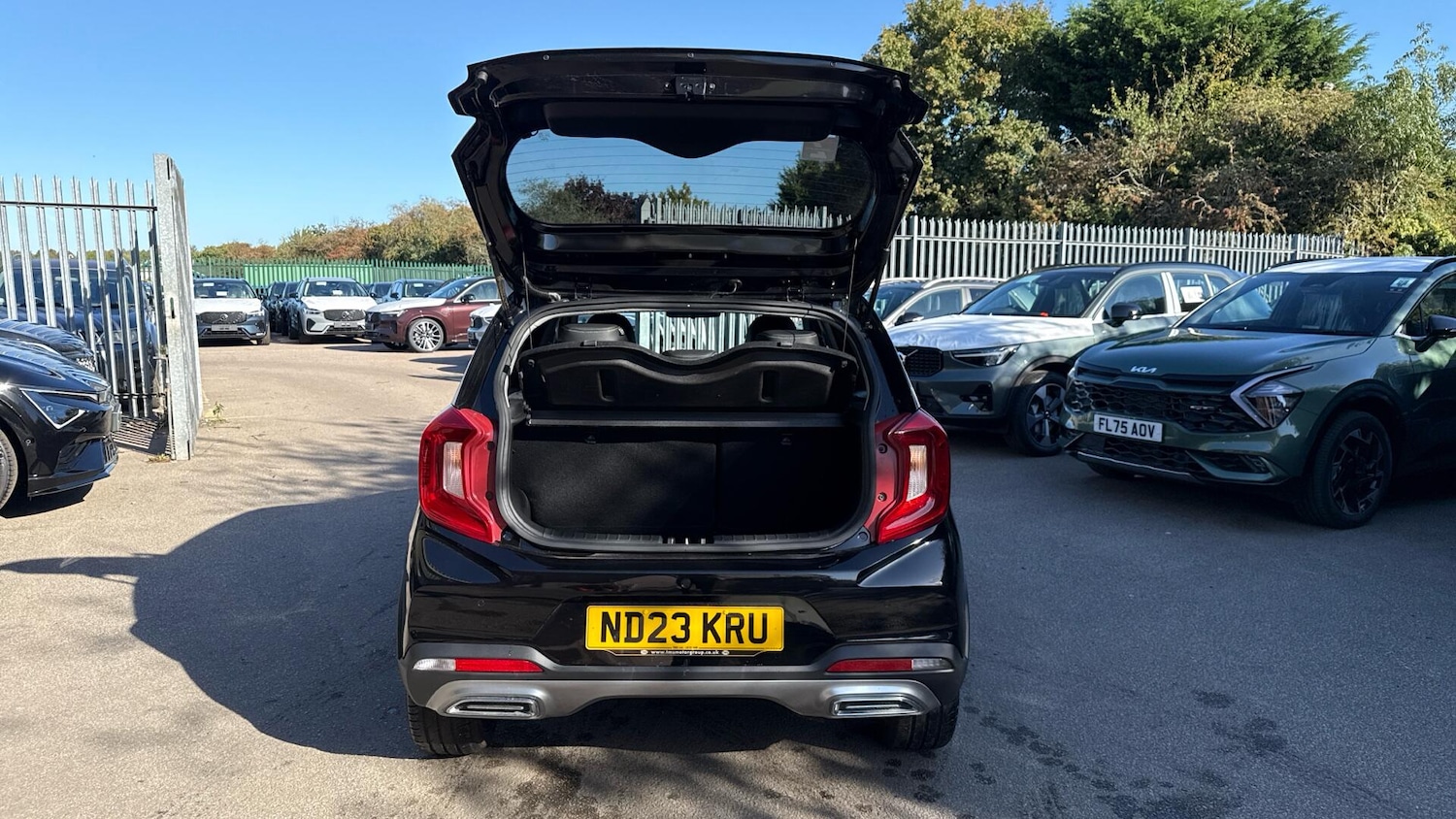 Used Kia Picanto 2023 for sale - 76371124: Photo 8