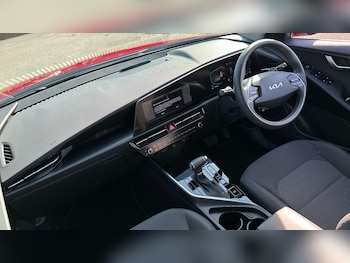 Used Kia Niro 2025 for sale - 77993042: Photo