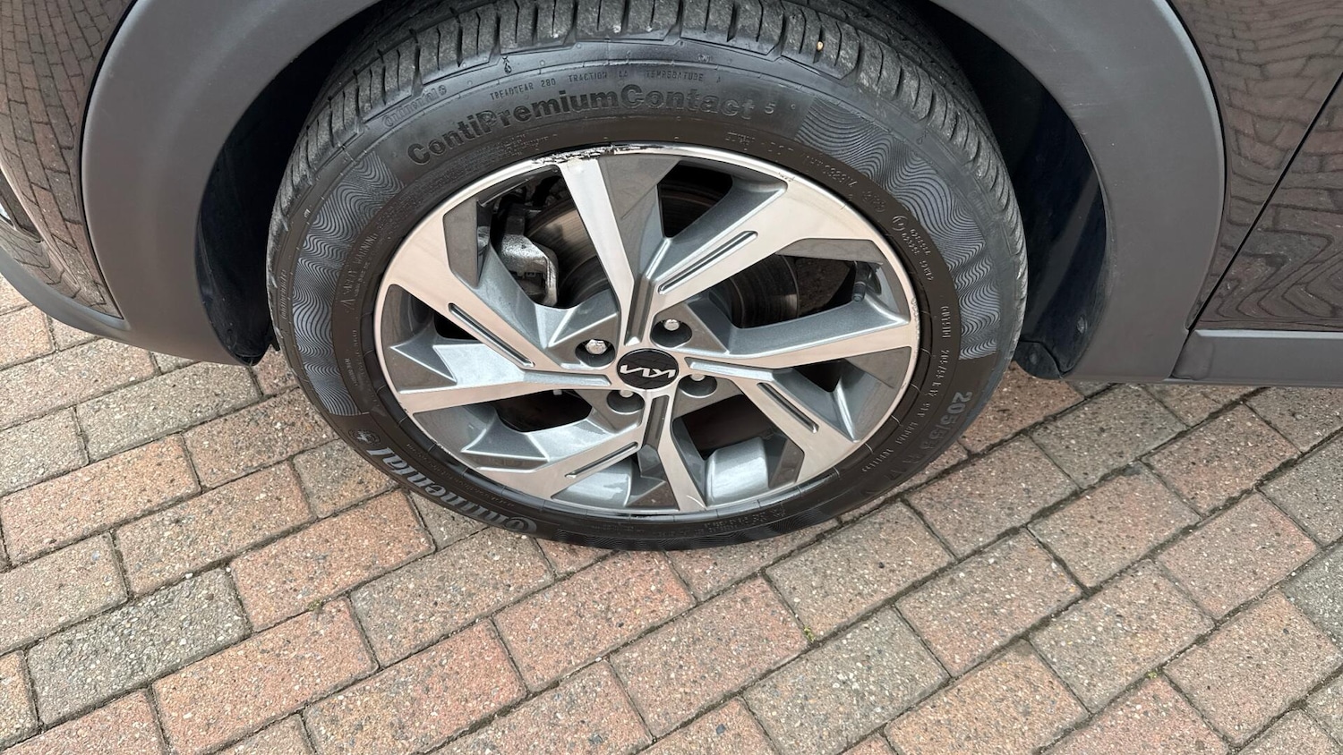 Used Kia Stonic 2024 for sale - 76306708: Photo 16