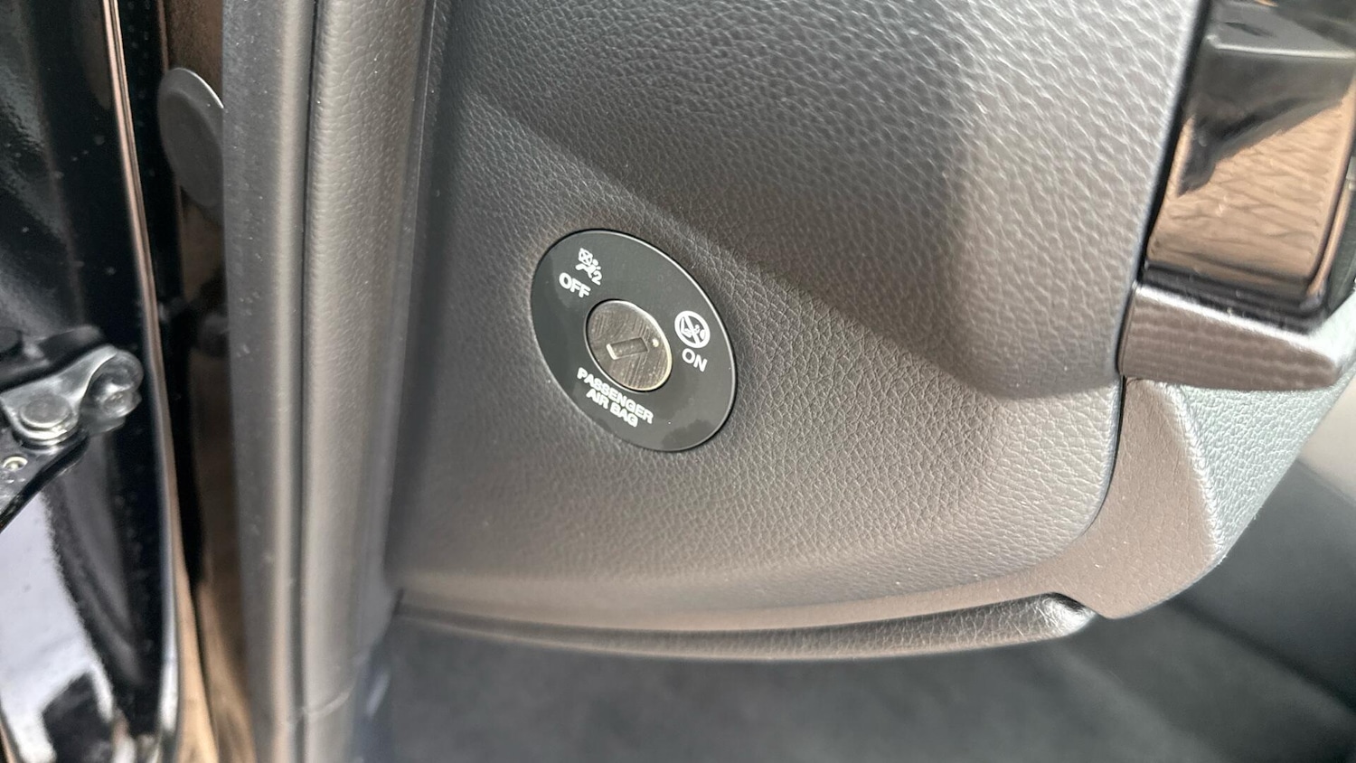 Used Kia Stonic 2024 for sale - 76306708: Photo 19