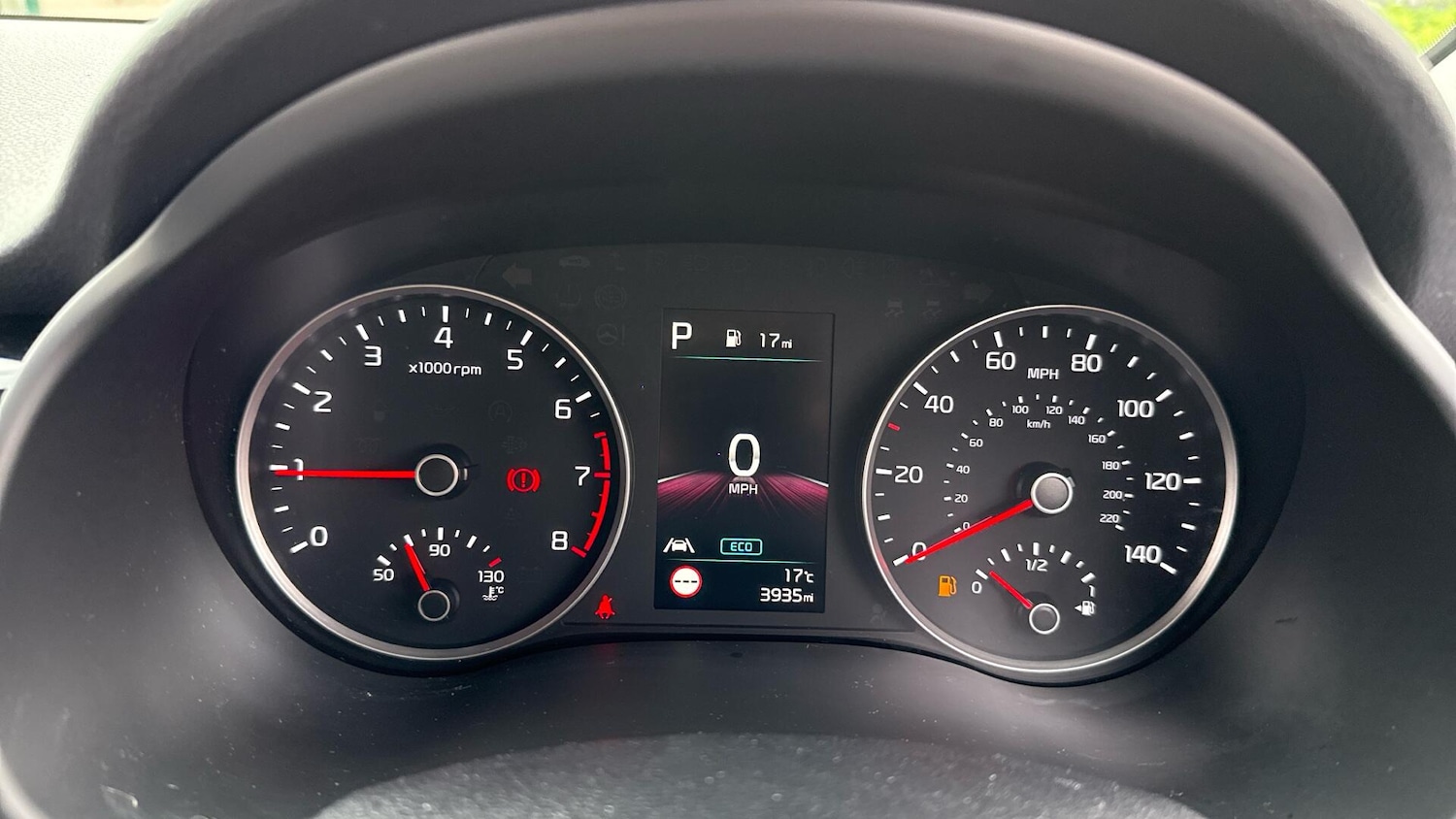 Used Kia Stonic 2024 for sale - 76306708: Photo 7