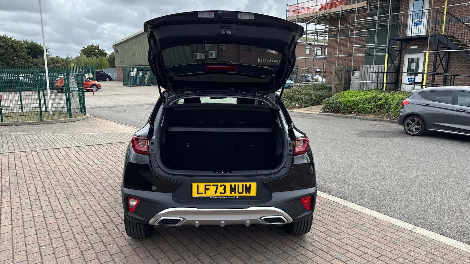 Used Kia Stonic 2024 for sale - 76306708: Photo 8