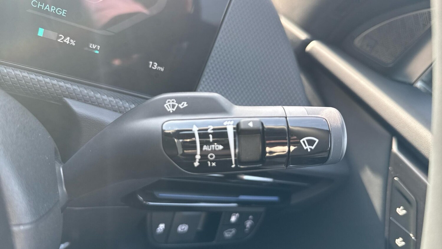 Used Kia EV6 2025 for sale - 77673014: Photo 44