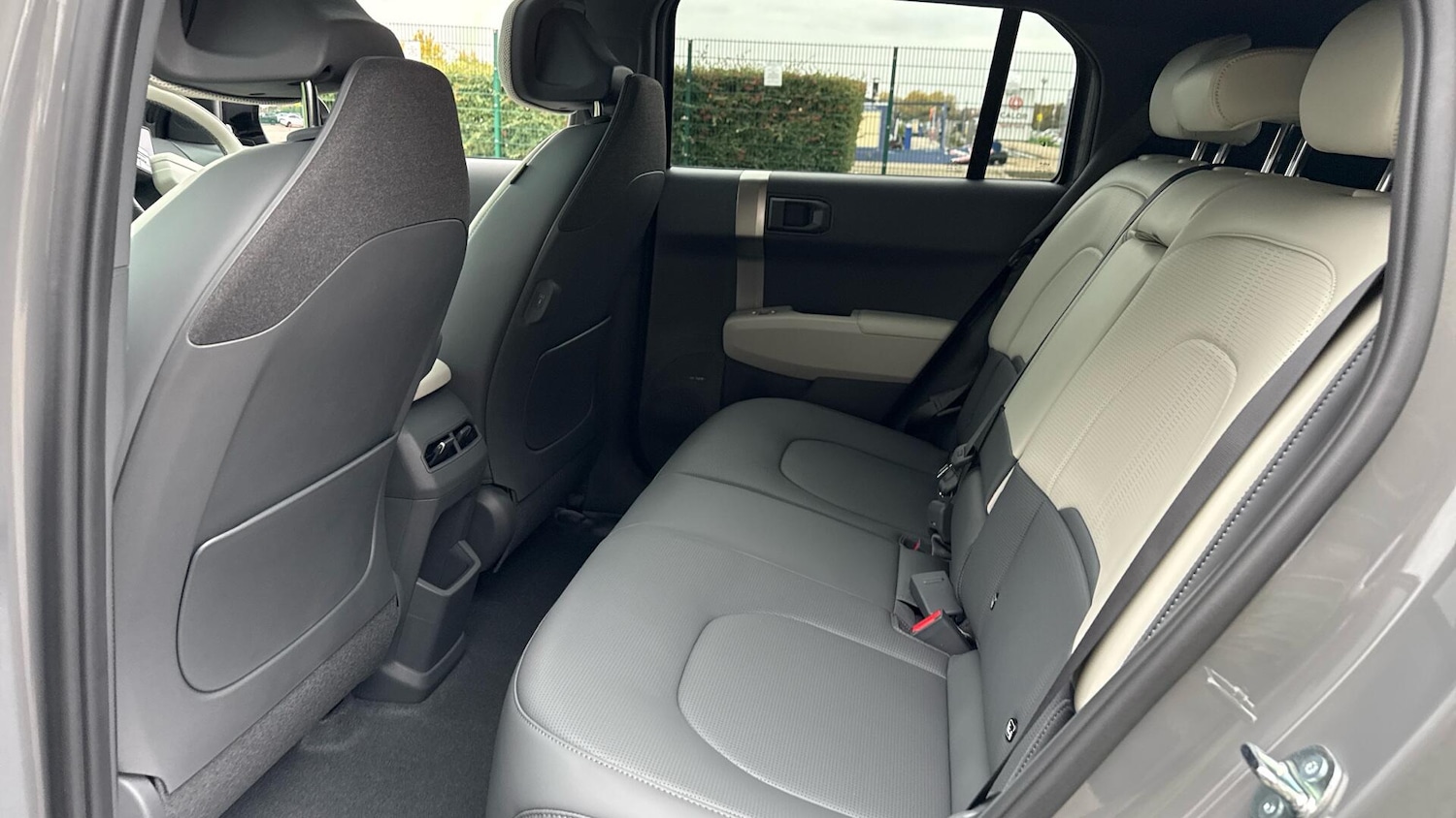 Used Kia EV3 2025 for sale - 76307389: Photo 12