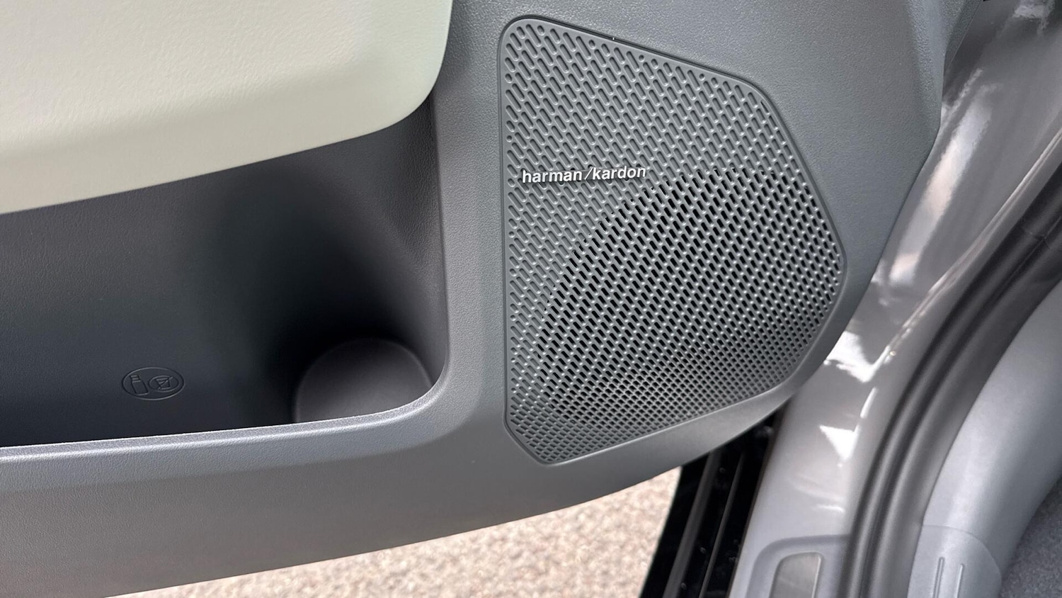 Used Kia EV3 2025 for sale - 76307389: Photo 25