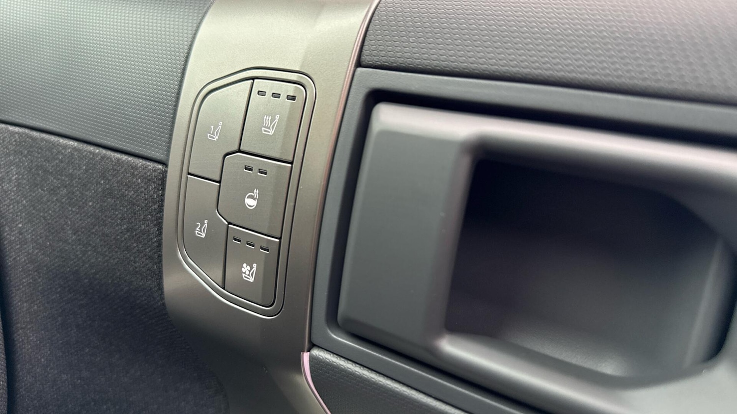 Used Kia EV3 2025 for sale - 76307389: Photo 44