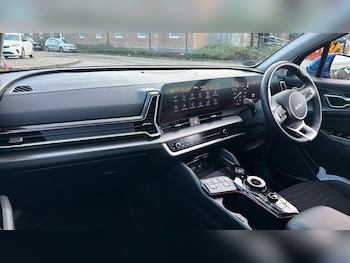 Used Kia Sportage 2022 for sale - 76620603: Photo