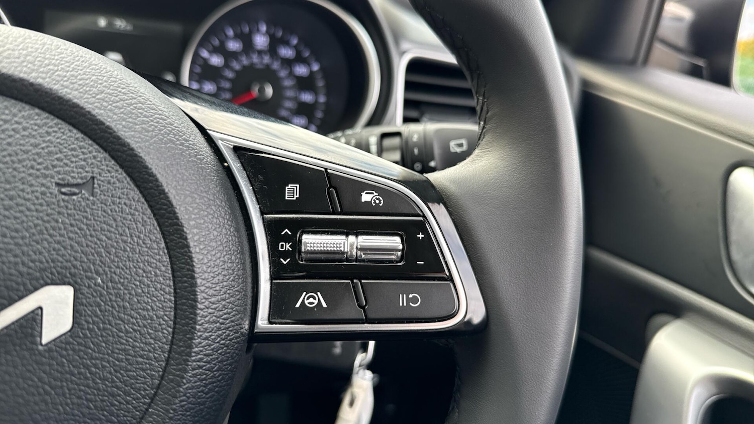 Used Kia XCeed 2025 for sale - 76307418: Photo 37