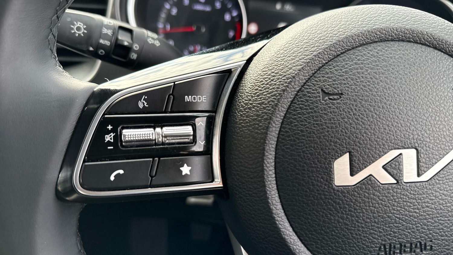 Used Kia XCeed 2025 for sale - 76307418: Photo 38