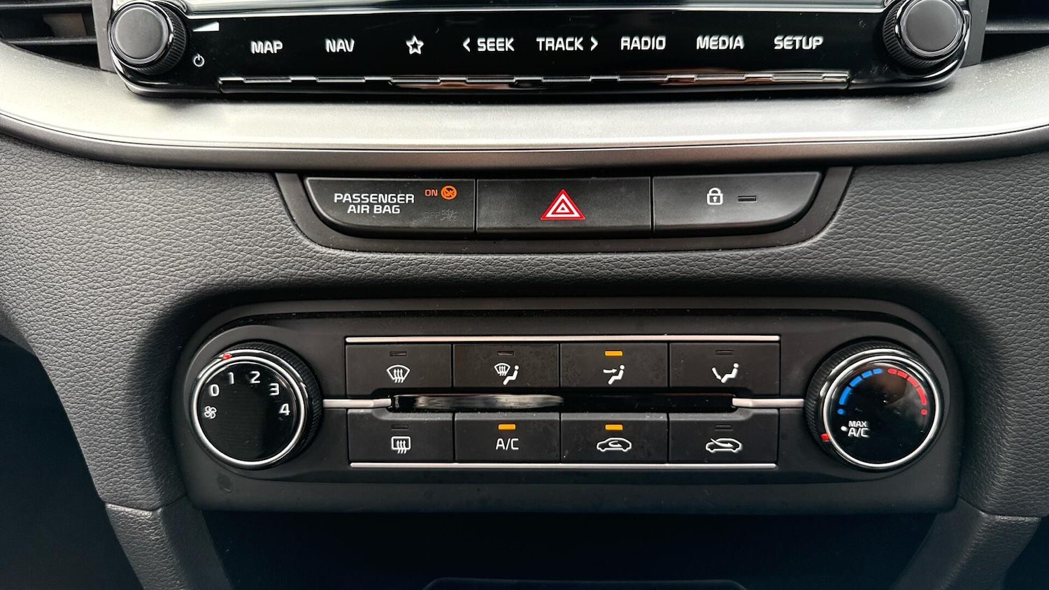 Used Kia XCeed 2025 for sale - 76307418: Photo 40