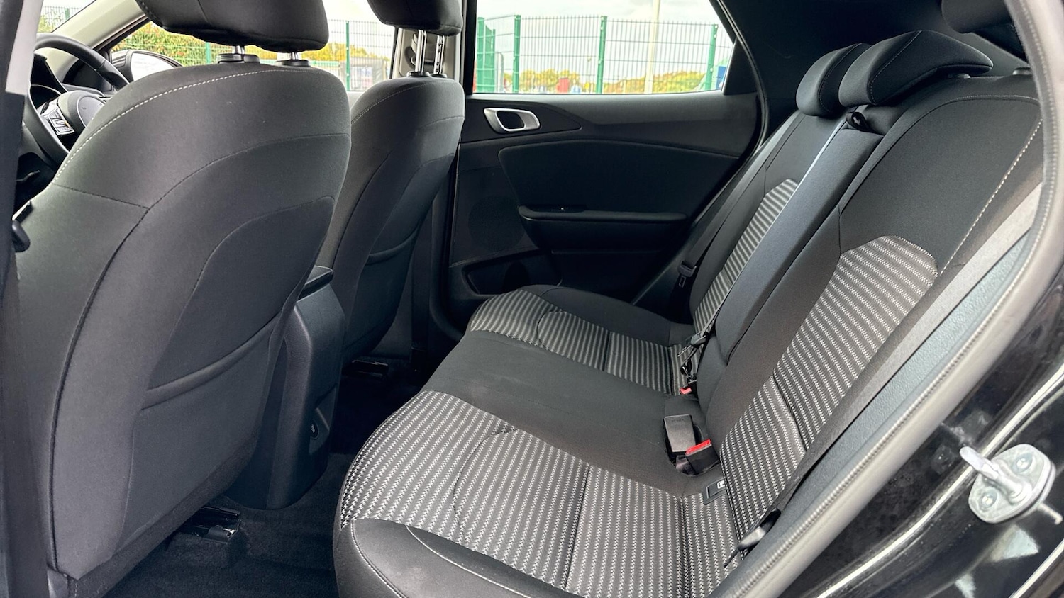 Used Kia XCeed 2025 for sale - 76307418: Photo 9