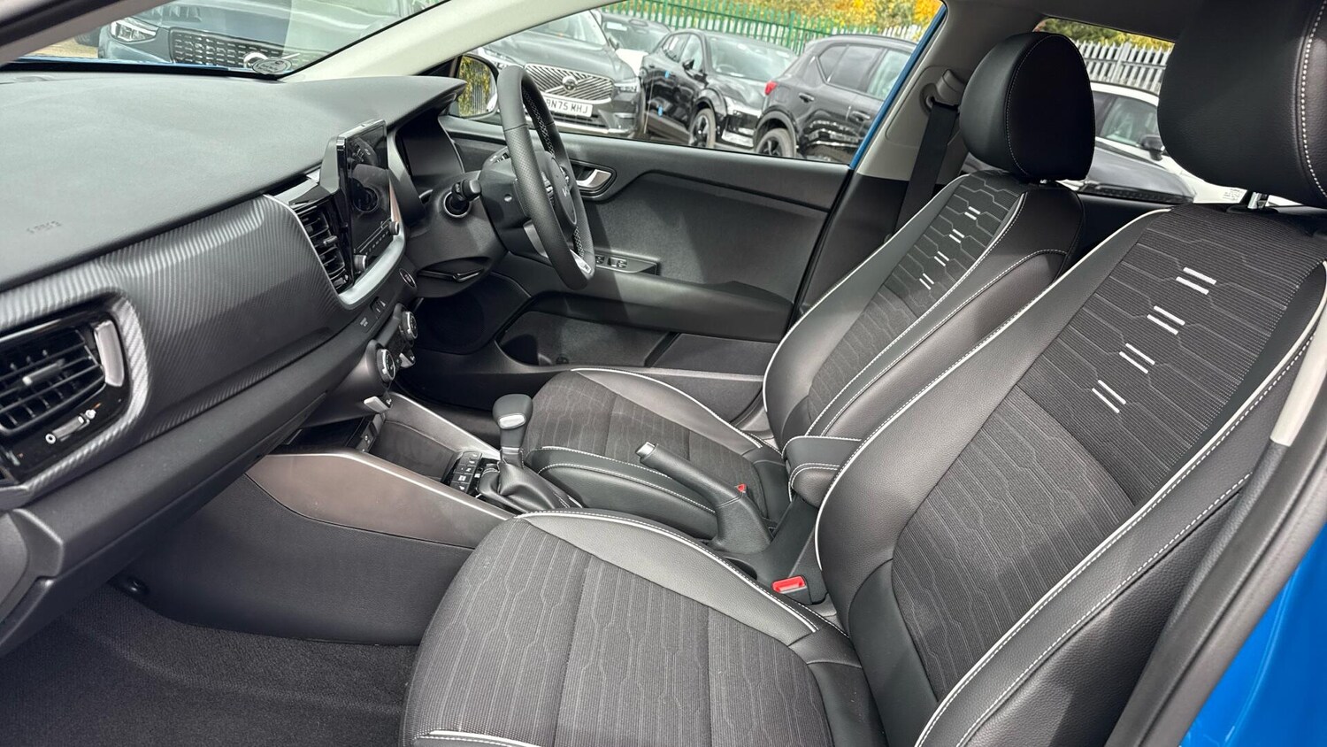 Used Kia Stonic 2025 for sale - 77673109: Photo 20