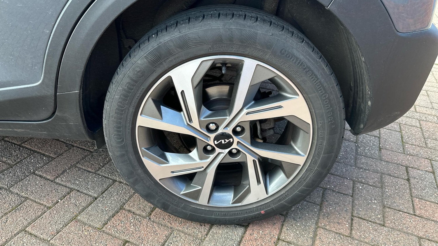 Used Kia Stonic 2023 for sale - 77671010: Photo 12