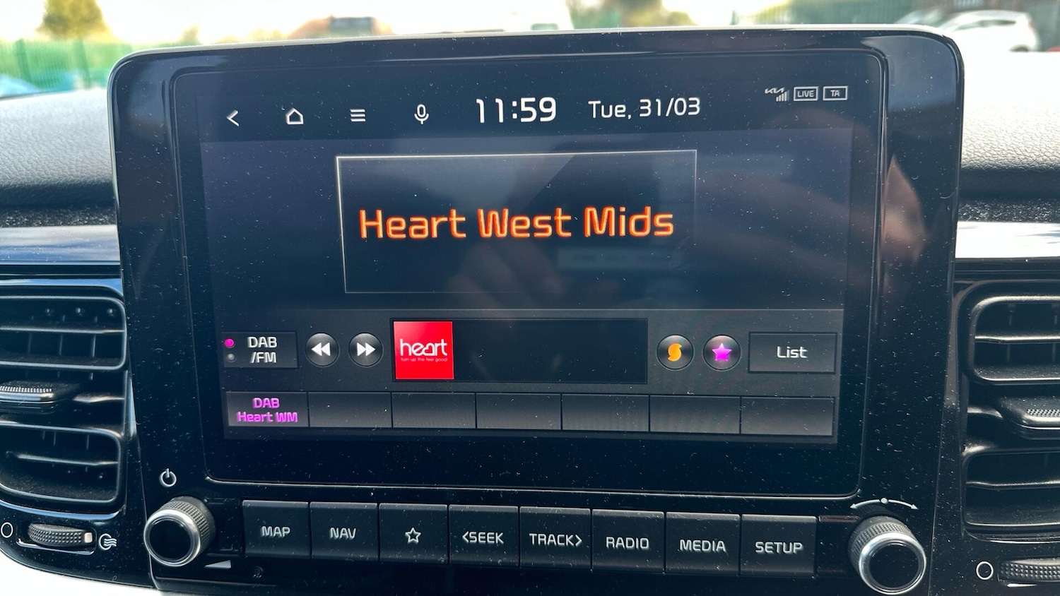 Used Kia Stonic 2023 for sale - 77671010: Photo 32