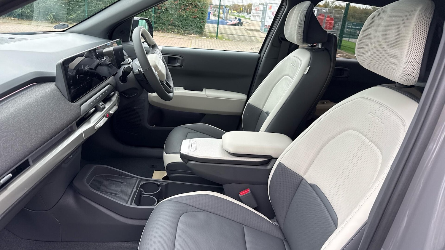 Used Kia EV3 2025 for sale - 76307710: Photo 24