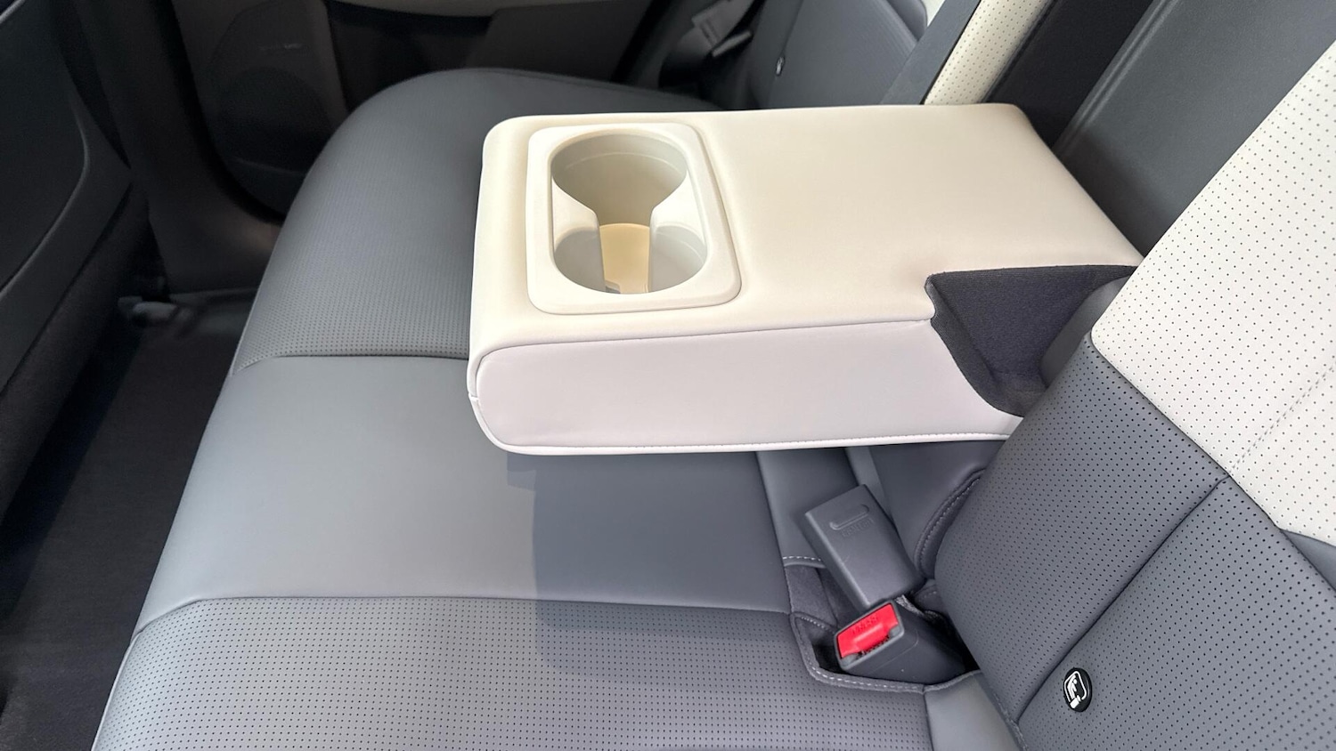 Used Kia EV3 2025 for sale - 76307710: Photo 27