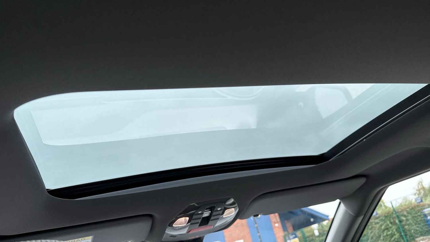 Used Kia EV3 2025 for sale - 76307710: Photo 28