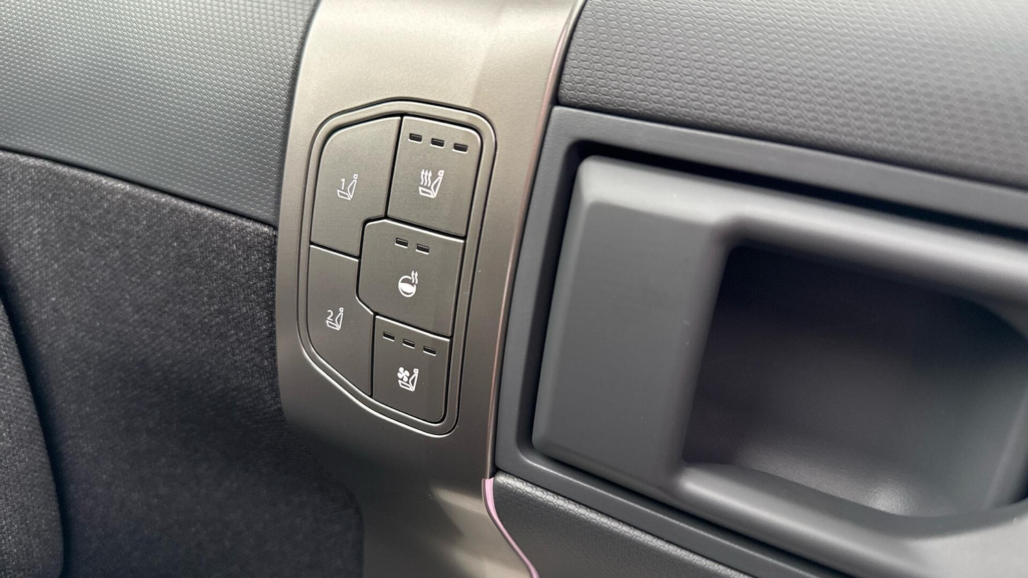 Used Kia EV3 2025 for sale - 76307710: Photo 44