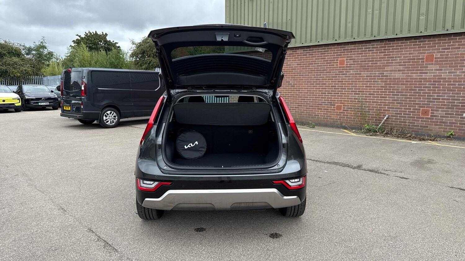 Used Kia Niro 2025 for sale - 77673125: Photo 8