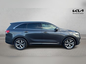 Used Kia Sorento 2015 for sale - 77039895: Photo