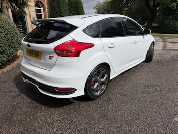 Used Ford Focus 2017 for sale - 79590703: Photo