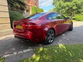Used Jaguar XE 2015 for sale - 79019415: Photo