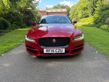 Used Jaguar XE 2015 for sale - 79019415: Photo