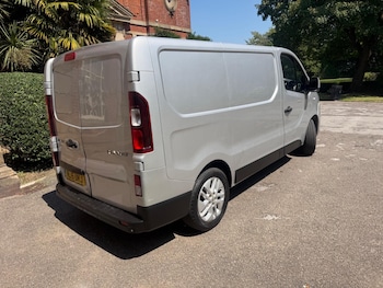 Used Renault Trafic 2015 for sale - 79168437: Photo