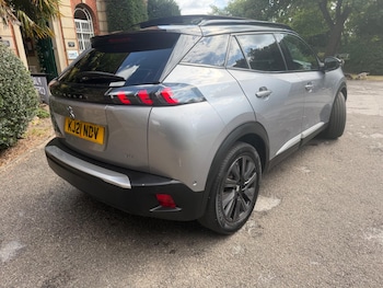 Used Peugeot 2008 2021 for sale - 79401513: Photo