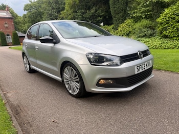 Used Volkswagen Polo 2013 for sale - 79019410: Photo