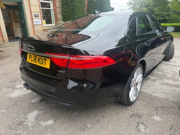 Used Jaguar XF 2018 for sale - 79092608: Photo